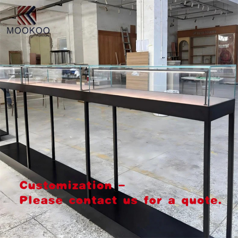 Jewelry And Watches Stores - Aanpasbare glazen display met metalen frame