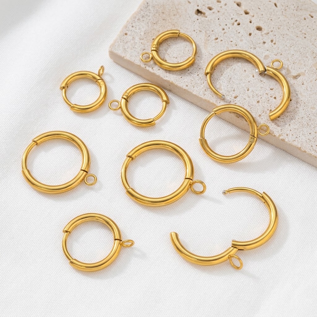 Gold Plated Ring - 10 stuks/lot roestvrijstalen, goudkleurig geplateerde huggie-oorbelhaken